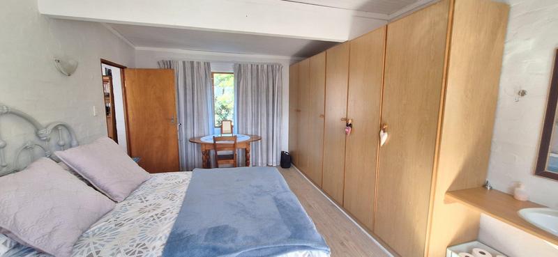 2 Bedroom Property for Sale in Fraaiuitsig Western Cape